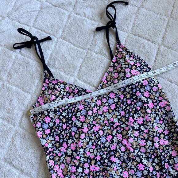 Victoria's Secret PINK | Floral V Neck Open Back Swimsuit | Size Extra Large - Picture 6 of 7